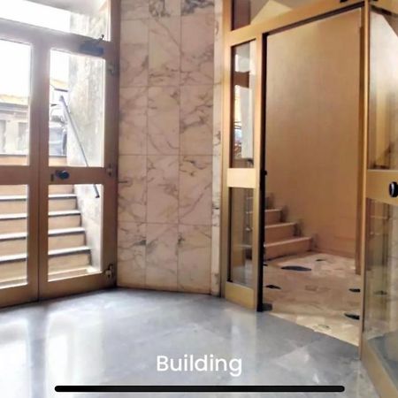 Metro Famagosta - Luminoso Appartamento Con Balcone Free Wifi & Parking Milano Exterior foto